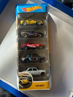 2019 Hot Wheels 5 Pack Cars Meet Set Car Meet