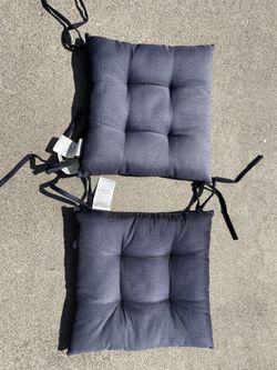 2 Outdoor Chair Cushions