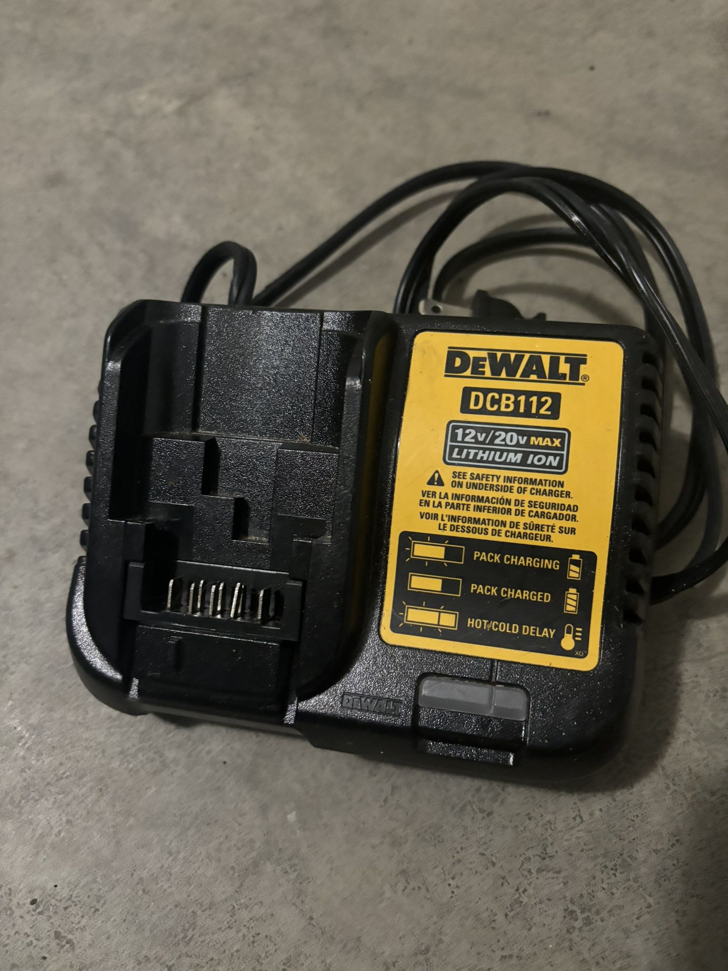12v/20v Max chargers 