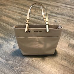 Micheal Kors Bag