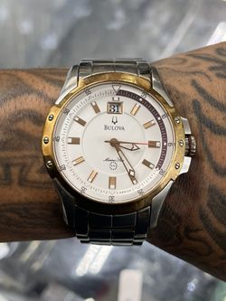 Men's Bulova Marine Star Quartz Date Calendar 42mm Watch 98B129 Pre-owned