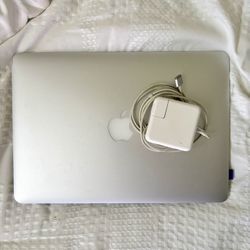Apple 2017 Macbook Air 