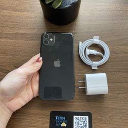 iPhone 11 64GB Unlocked 