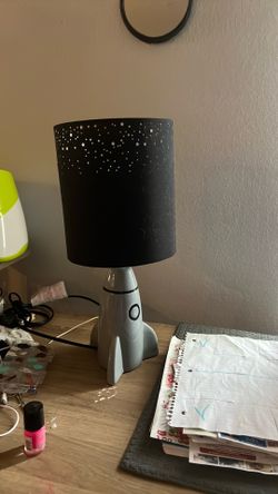 Rocket lamp