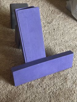 Yoga/Exercise wedge assisters