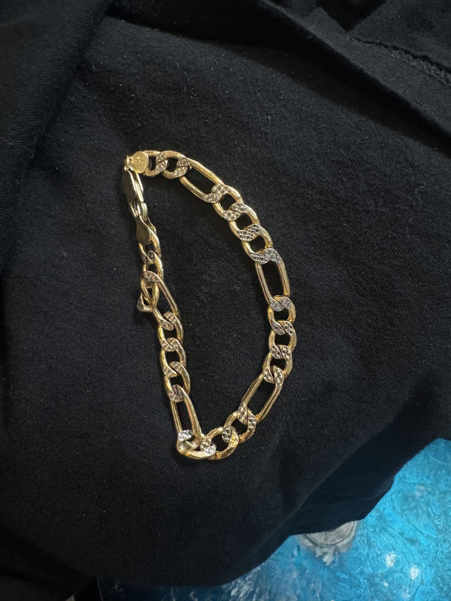 14k Gold Figaro Bracelet