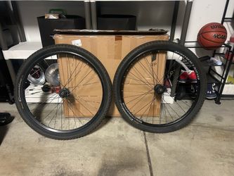 27.5 Bontrager Connection Wheelset Disk