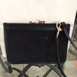 Coach Brand new suede small wristlet