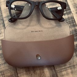 Ray-Ban Meta AI Glasses (Brand new) 