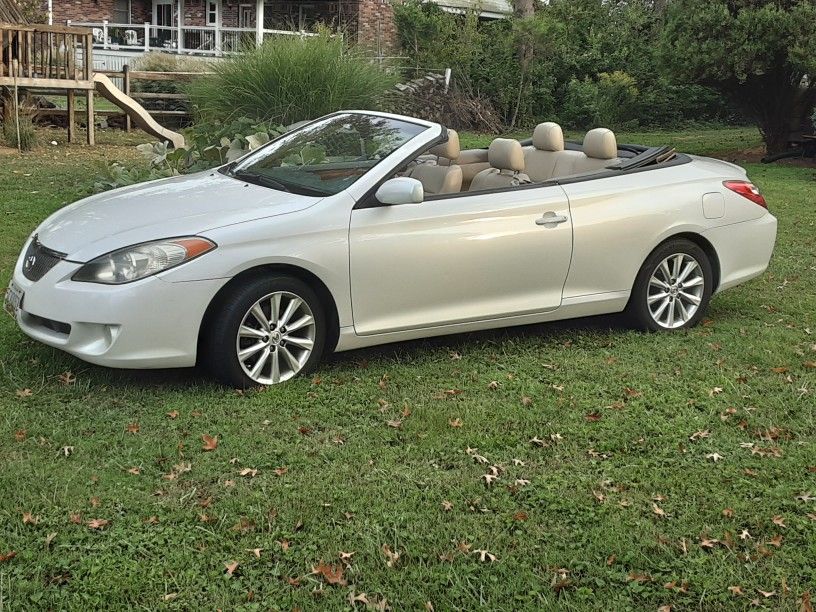Toyota Solara Convertible Pearl White....... Super Nice