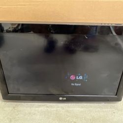 LG 26” TV