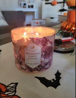 Halloween Limited Edition! BATH & BODY WORKS💕🔮🌙ENCHANTED CANDY POTION🌙🔮💕3-wick Candle & Room spray