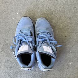 Air Jordan 4 University Blue Size 11