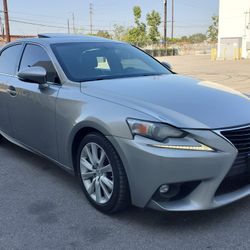 2016 LEXUS IS200T CLEAN TITLE 