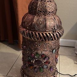 2ft Metal Lamp
