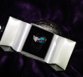 Retro-Hip White Gold Filled