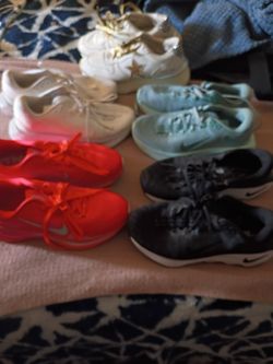 Nike shoes+1 converse pair