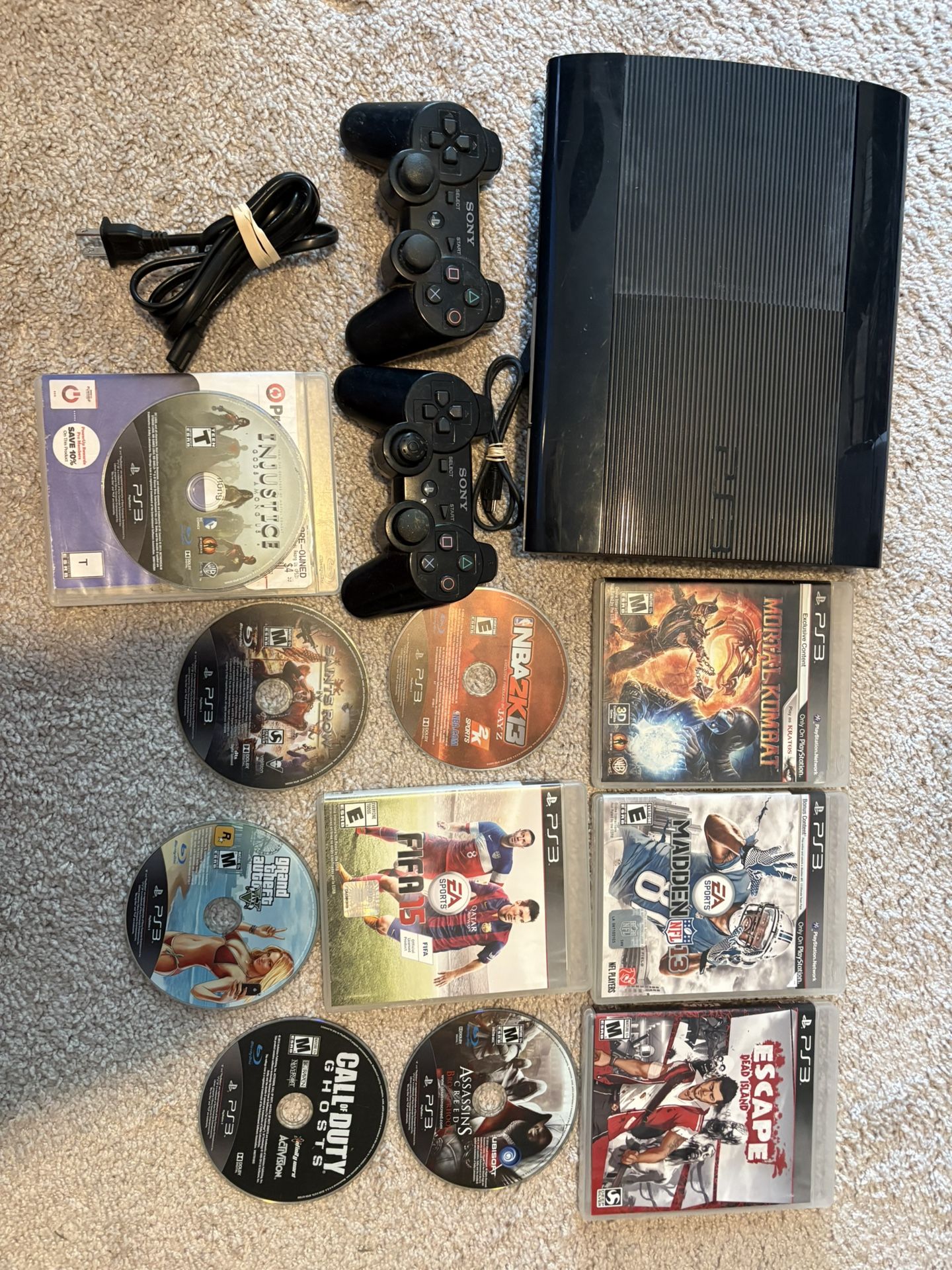 PlayStation 3 + 10 Games (hablo Espanol)
