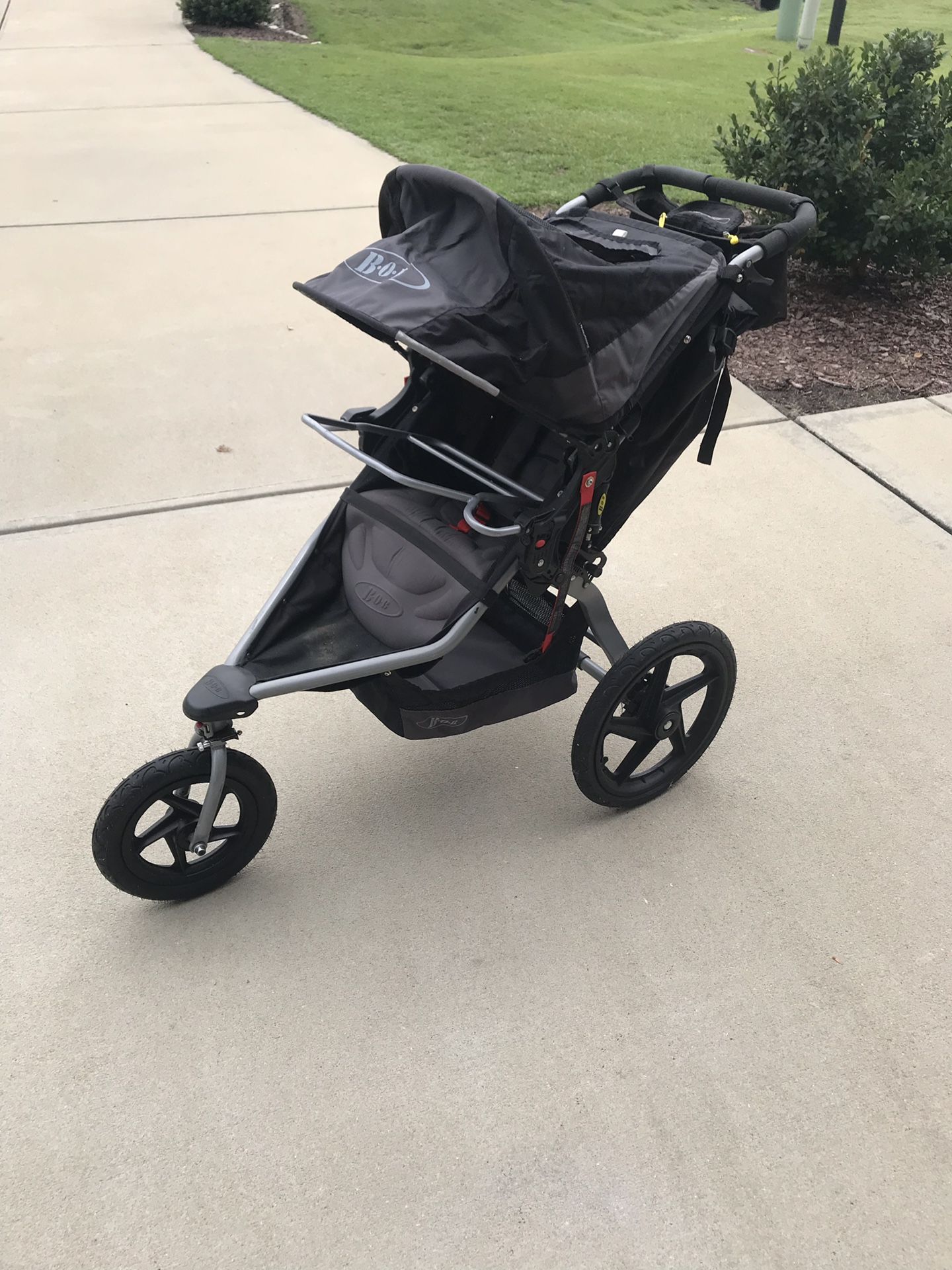 BOB revolution stroller