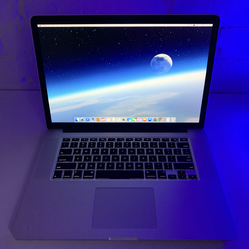 15” 2015 MacBook  pro I7intel processor  256 GBRAM 256GBSSD STORAGE