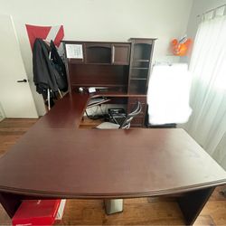 L Shaped Office desk