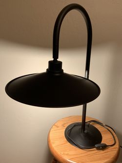 Scandinavian Design Black Arch Desk Lamp