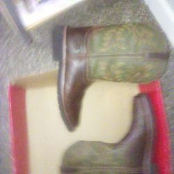Steel Toe 👢 Boots 