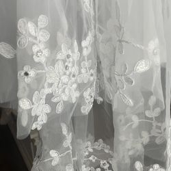 Beautiful New Wedding Veil 