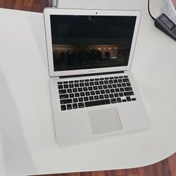 Macbook Air 2017 Core i5 128gb 