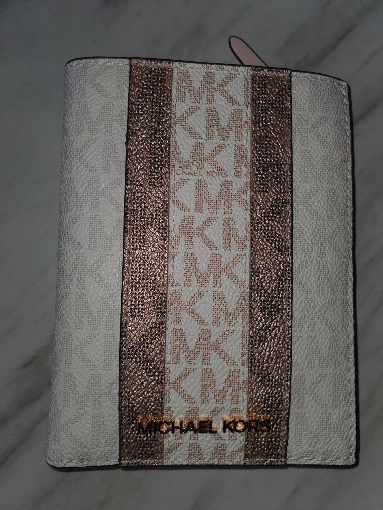 Michael Kors Powder Blush Passport Wallet