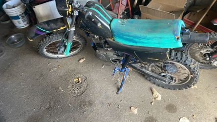 2 dirt bikes for sell