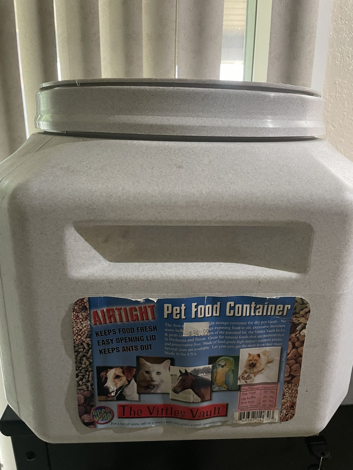 Large Pet Food Container