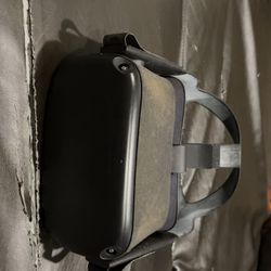 Oculus Quest 1 Headset