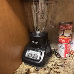 Oster Blender 