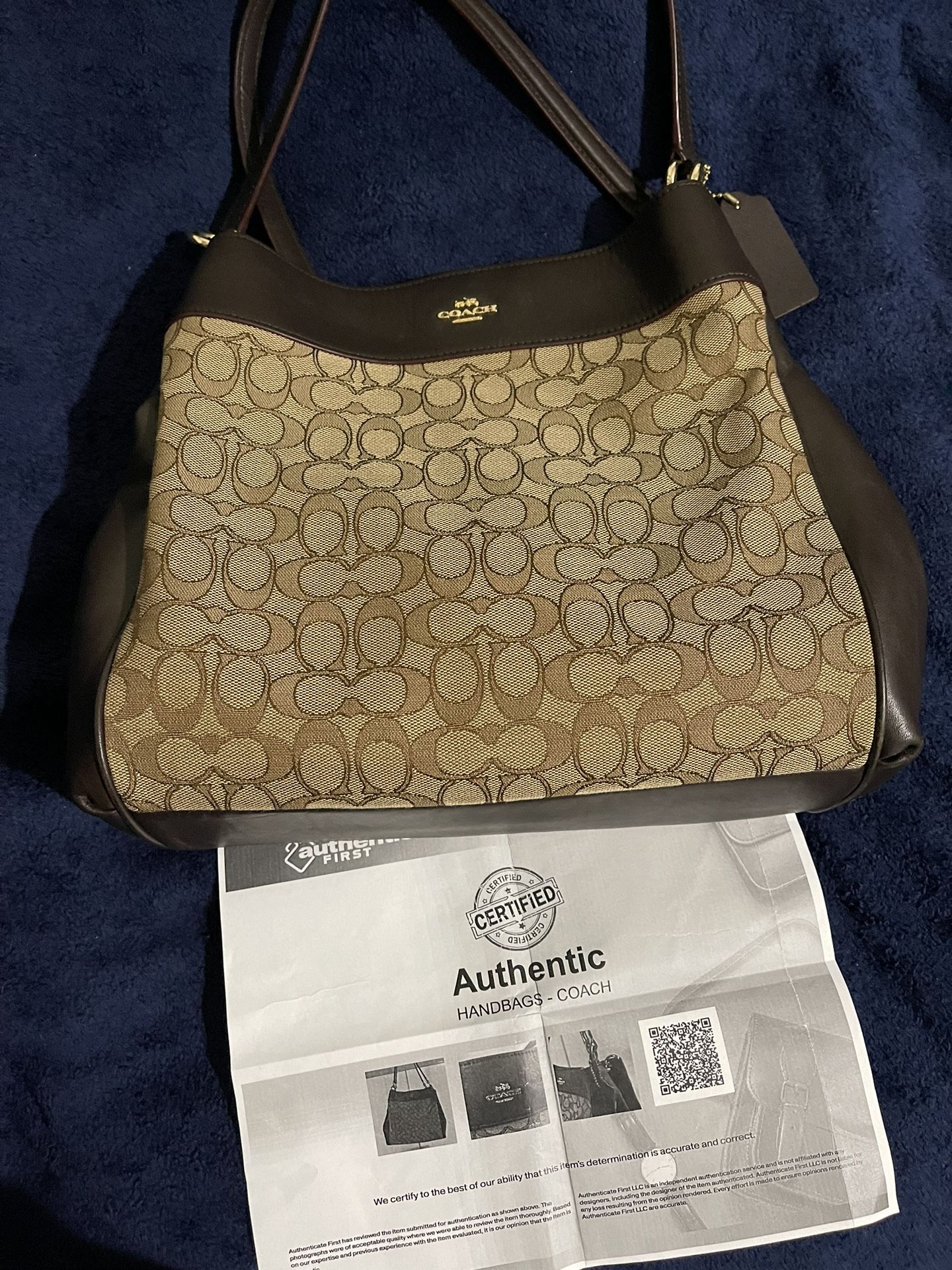 “💕Coach Lexi Shoulder Bag💕” W/COA