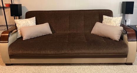 Istikbal couches
