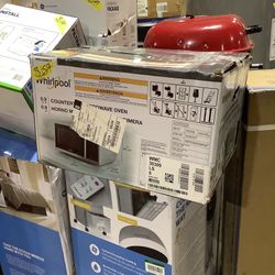 Whirlpool 0.9 cu. ft. Countertop Microwave in Stainless Steel