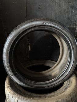 New Pirelli Tire For Sale 275 35 20