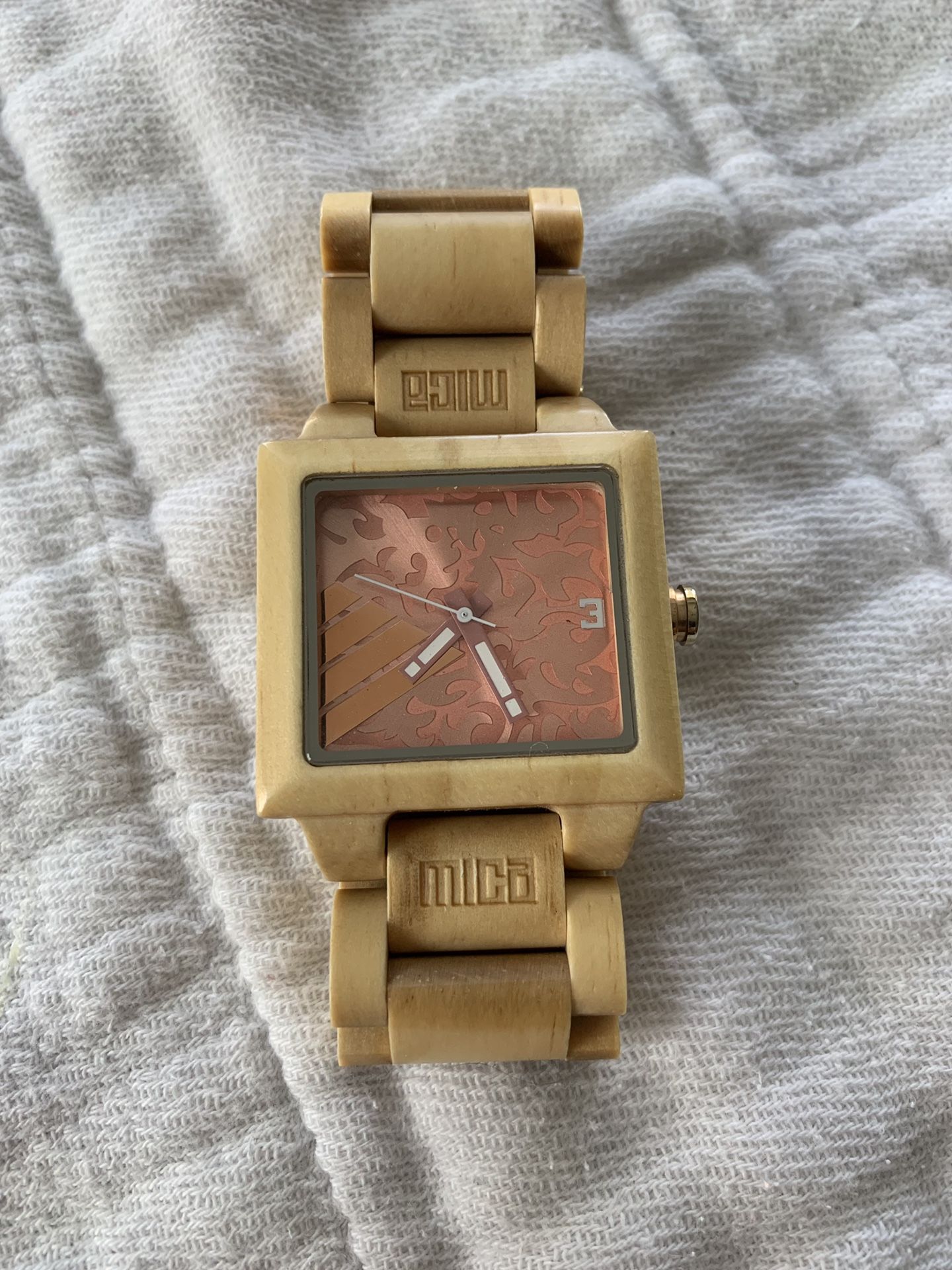 MICA wooden watch