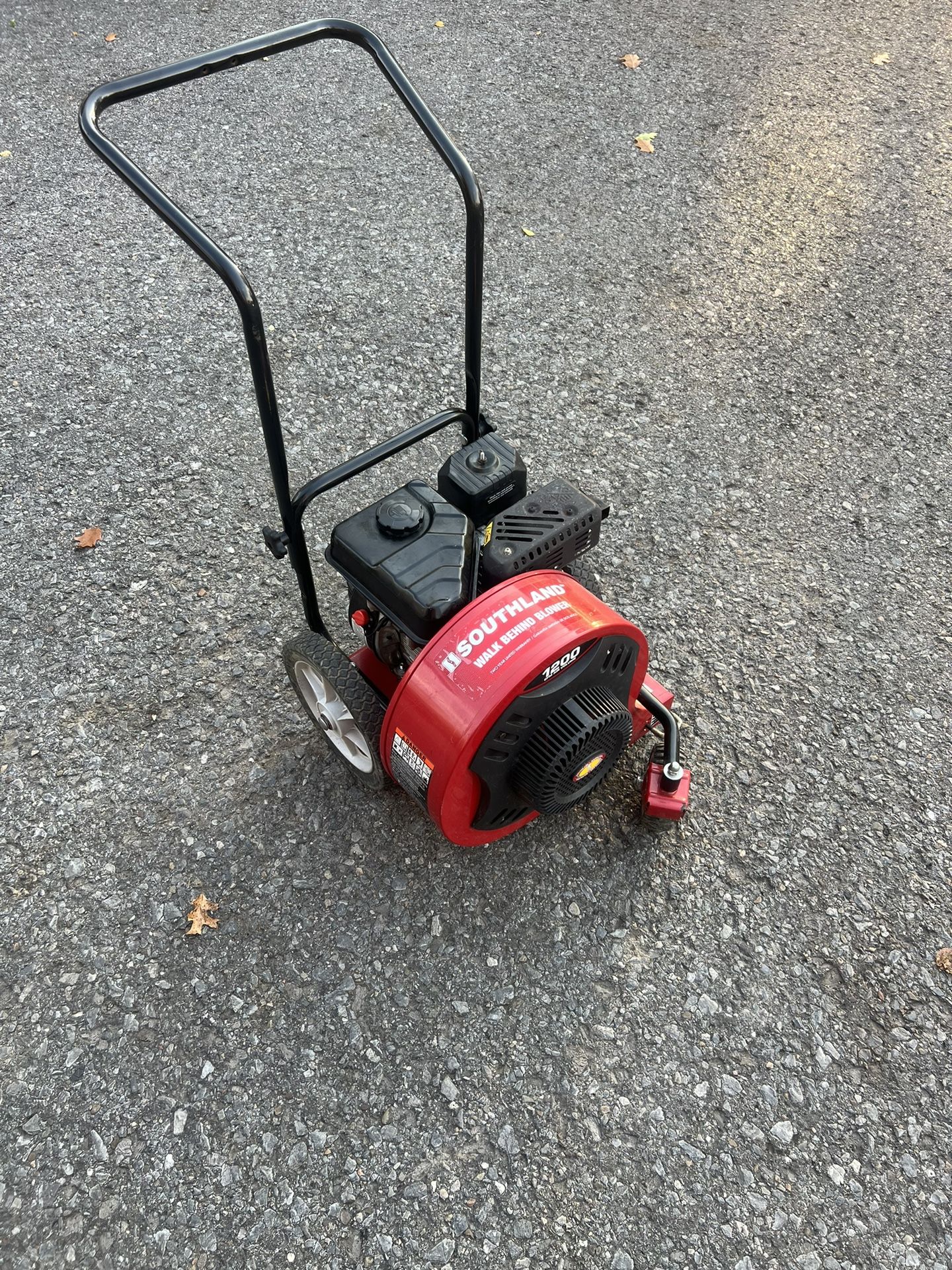 SouthLand Walk Behind Leaf Blower
