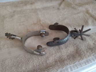Antique spurs