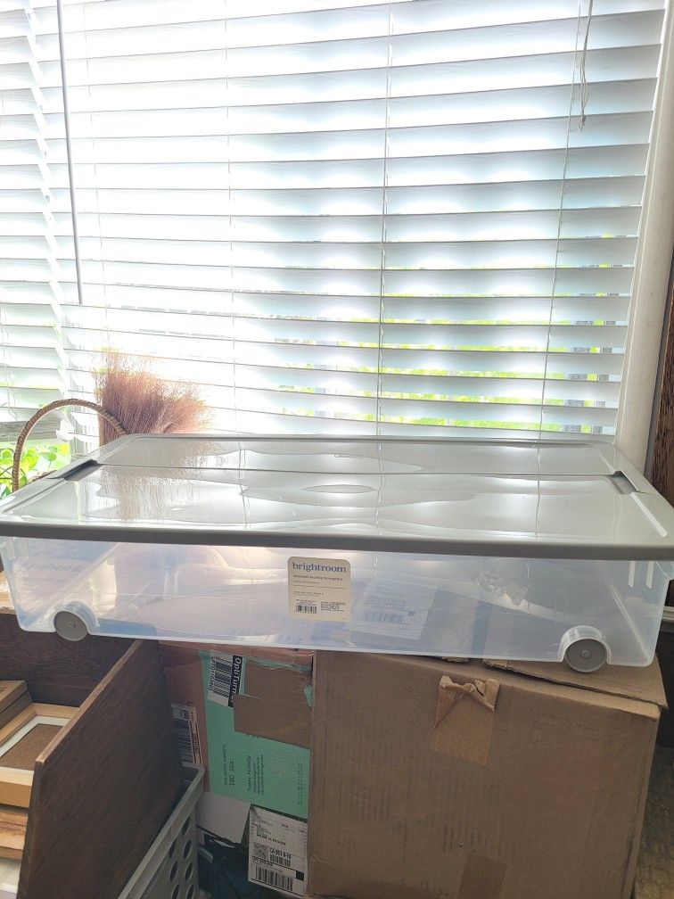 60qt Latching Clear Storage Box - Brightroom