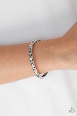 Malibu Marvelous White Bracelet