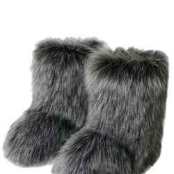 New Gray Fur Boots