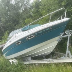 1993 Sea Ray 24’ Footer 