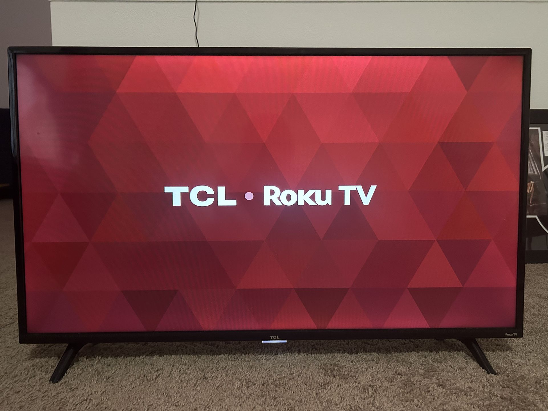 43 inch TCL Smart Roku TV