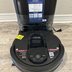 Shark Robot Vacuum with XL bin