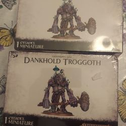 Warhammer: Age of Sigmar Dankhold Troggoths
