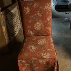 Lined Chair 