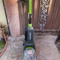 Bissell TurboClean PowerBrush Pet Carpet Cleaner